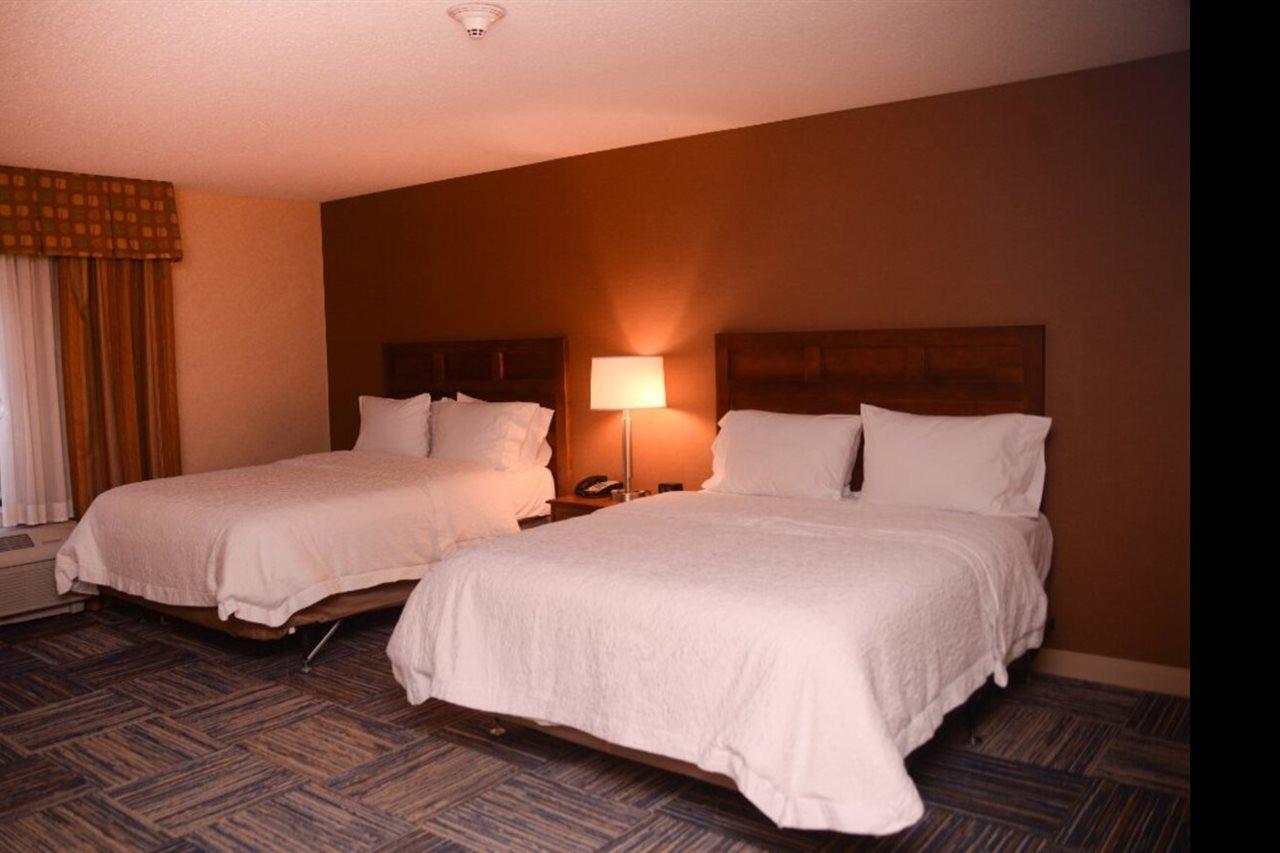 Hampton Inn Greenfield Kültér fotó