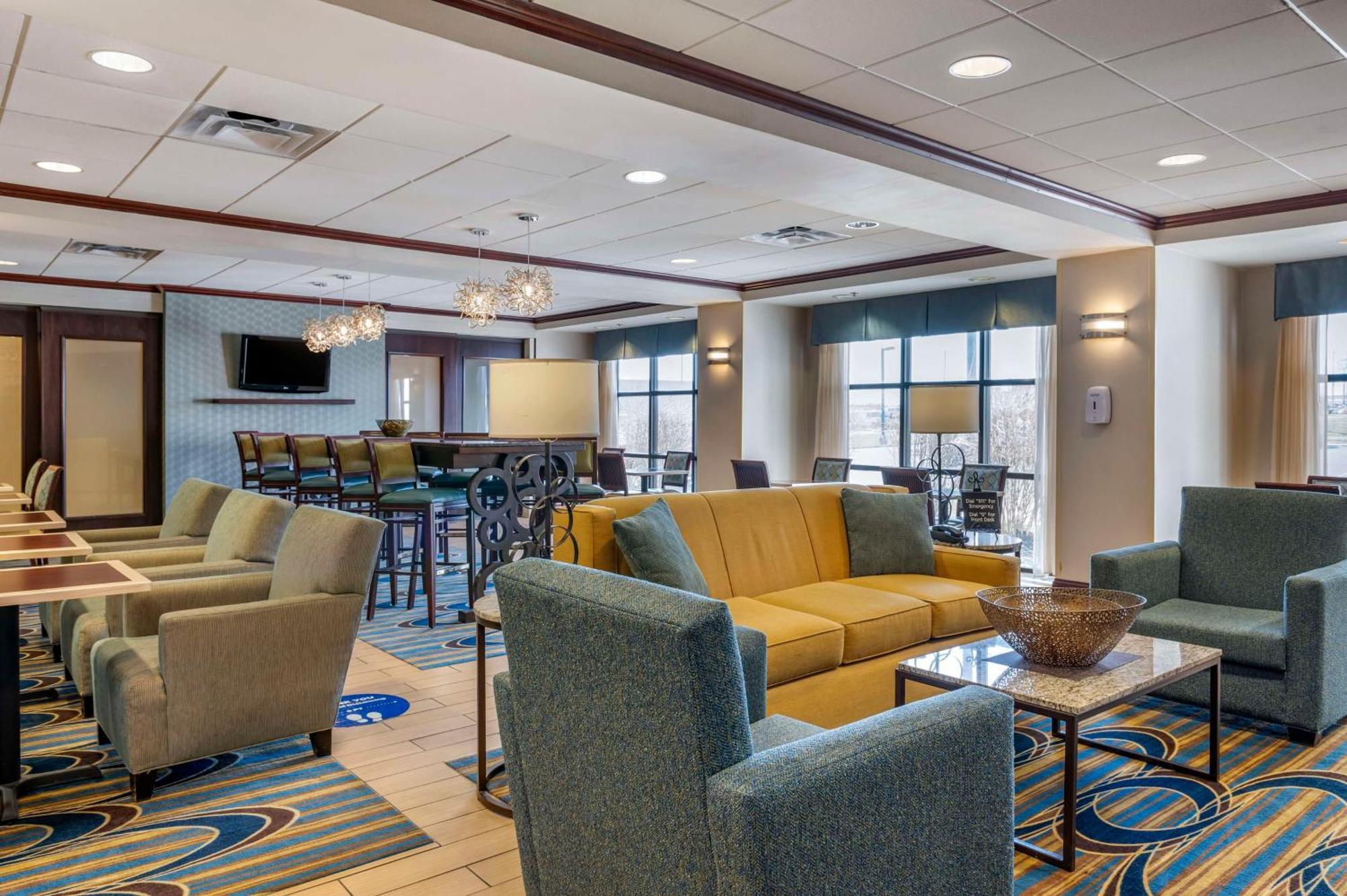 Hampton Inn Greenfield Kültér fotó